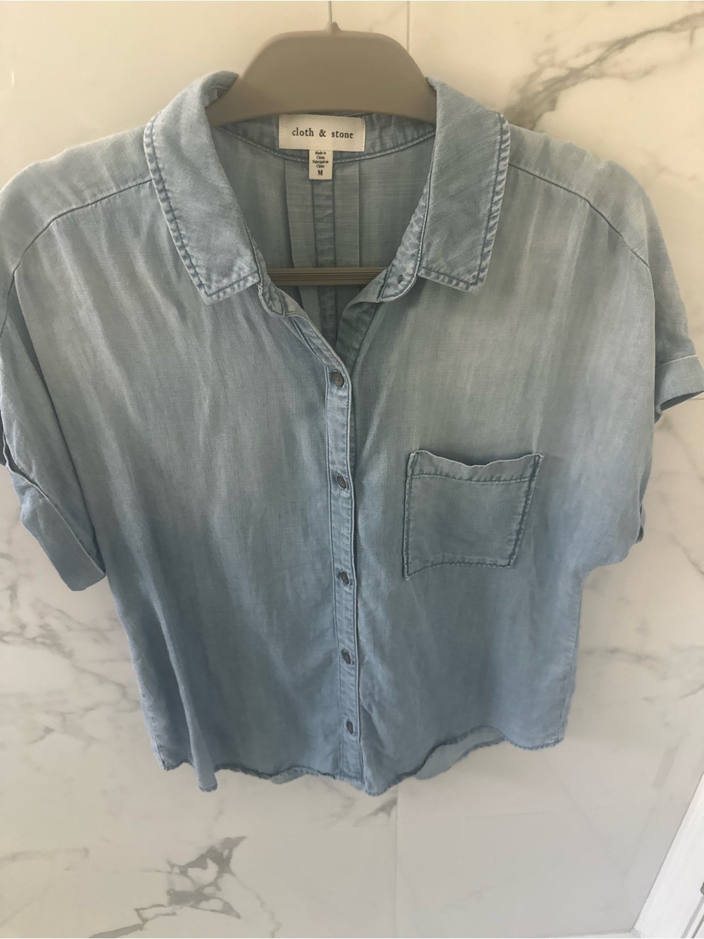cloth & stone Pale Blue Short-Sleeve Denim-Style Button Shirt